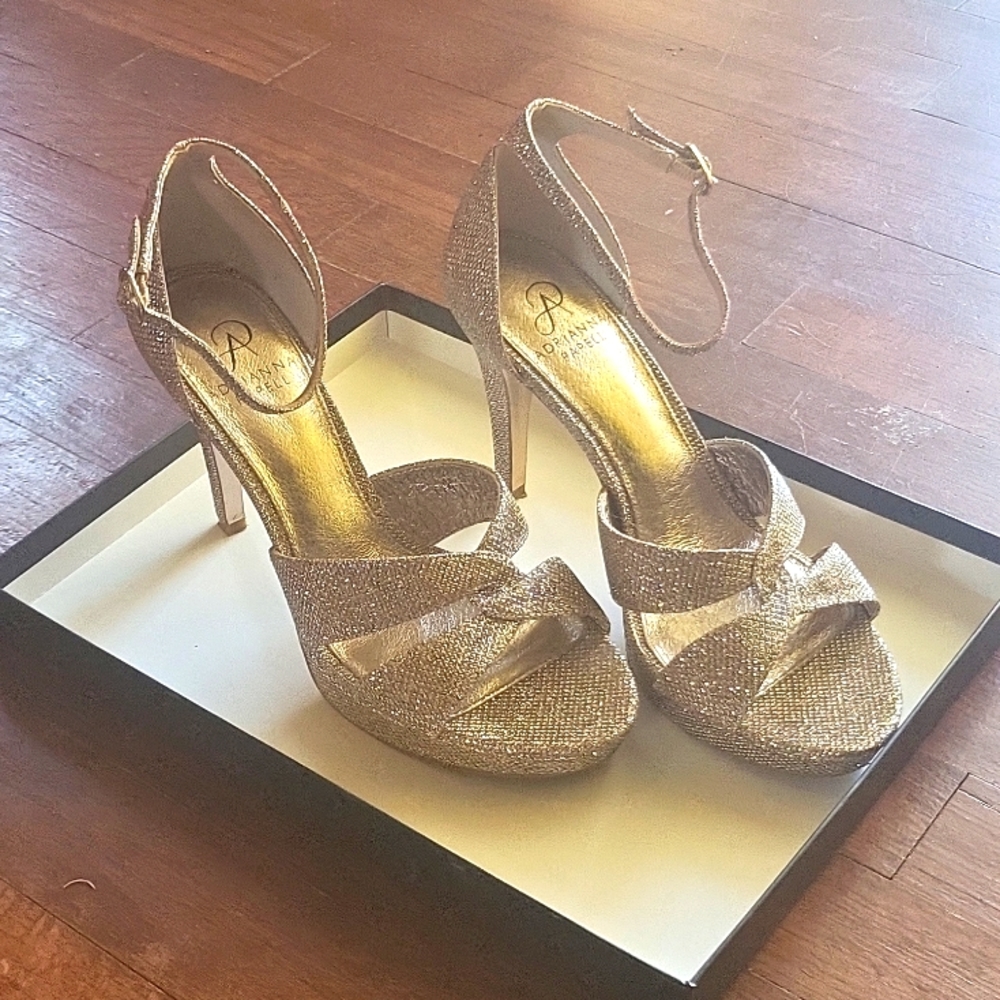 Adrianne Papell Heels